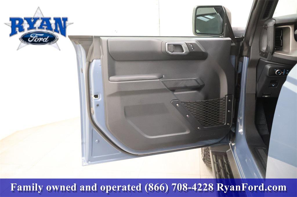 new 2025 Ford Bronco car, priced at $52,044