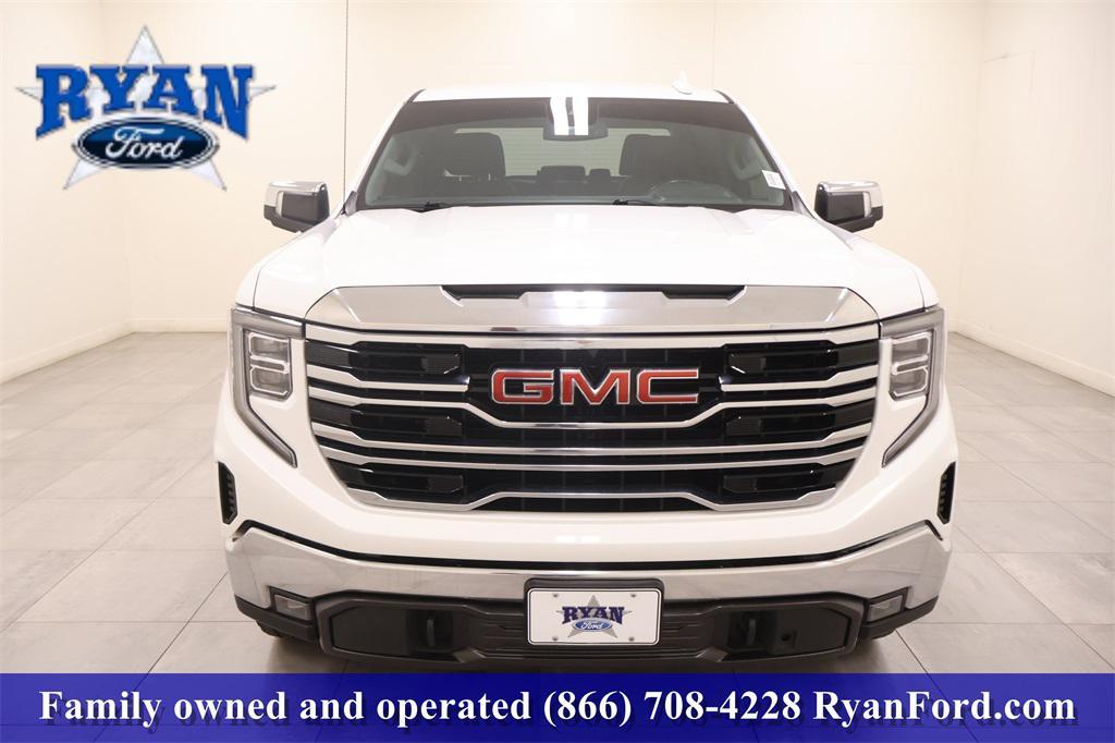 used 2022 GMC Sierra 1500 car, priced at $35,495