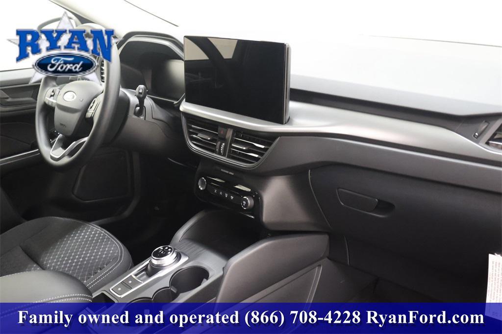 new 2026 Ford Escape car, priced at $24,657