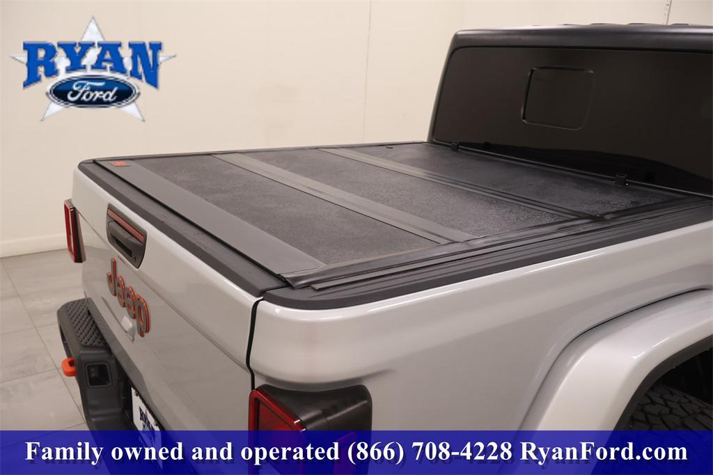 used 2022 Jeep Gladiator car, priced at $28,249