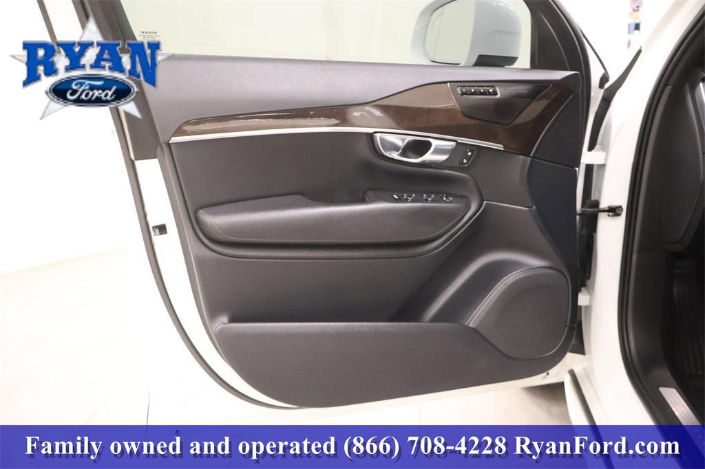 used 2019 Volvo XC90 car, priced at $15,995