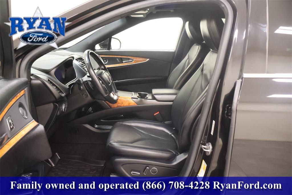 used 2020 Lincoln Nautilus car, priced at $24,495