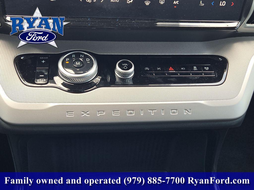 new 2026 Ford Expedition car, priced at $66,637