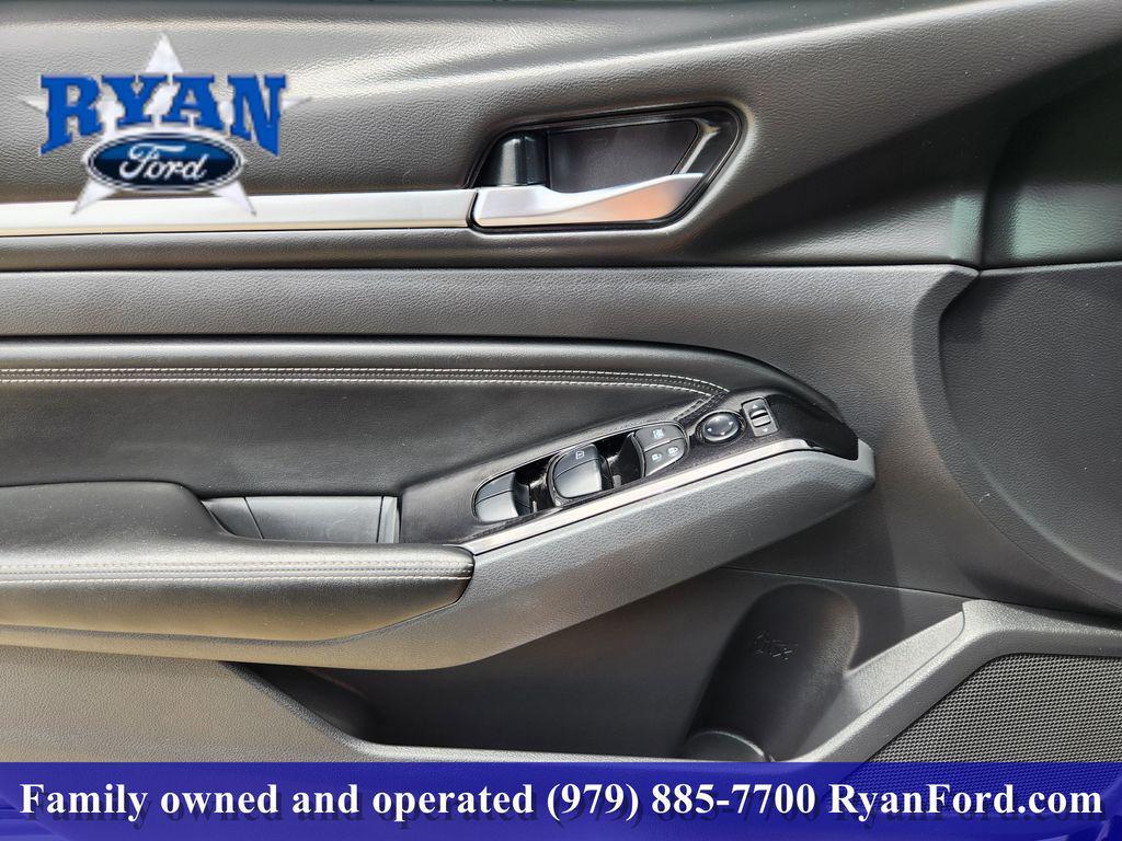 used 2022 Nissan Altima car, priced at $18,546