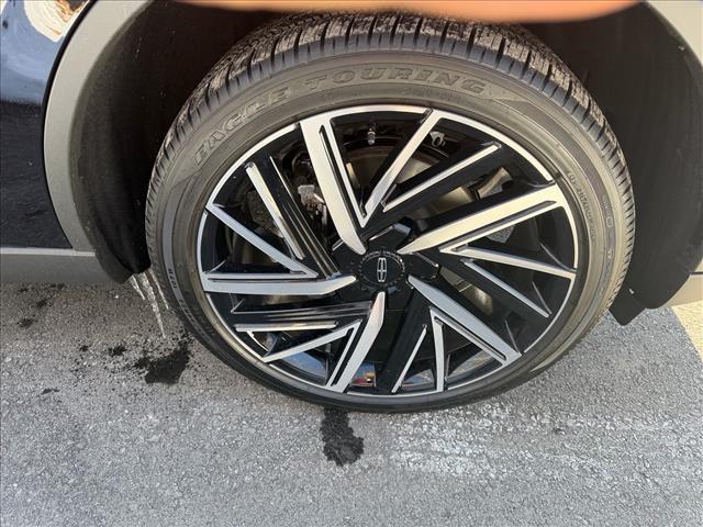 new 2026 Lincoln Aviator car, priced at $77,177