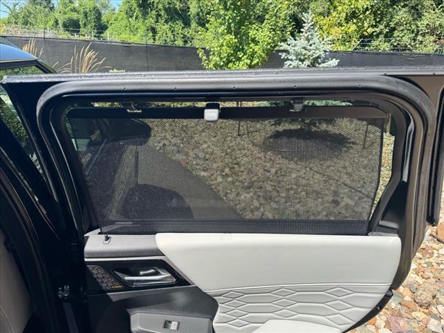 new 2025 Mitsubishi Outlander car, priced at $41,035