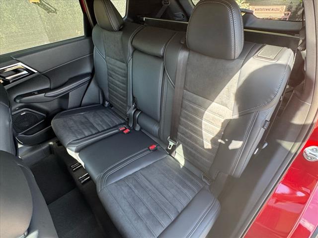 new 2025 Mitsubishi Outlander car, priced at $35,595