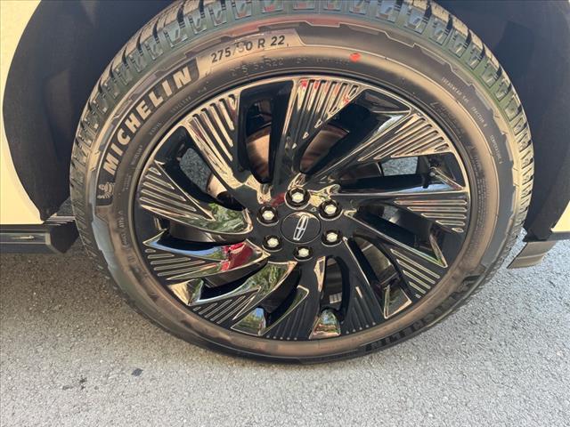 new 2025 Lincoln Navigator L car, priced at $106,458