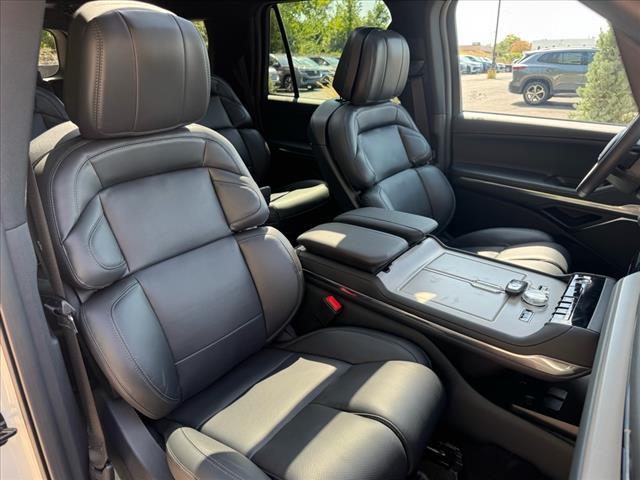 new 2025 Lincoln Navigator L car, priced at $106,458