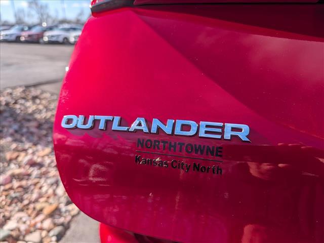 used 2024 Mitsubishi Outlander car, priced at $23,900