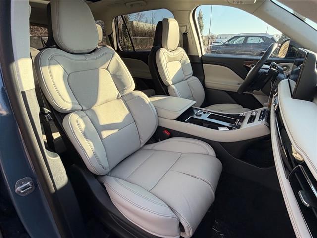 new 2026 Lincoln Aviator car, priced at $77,317