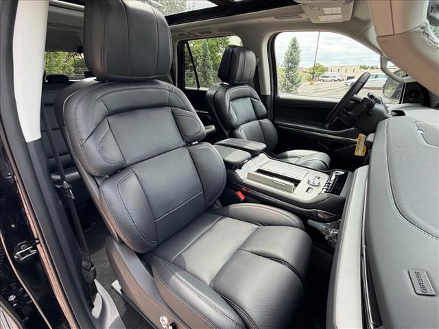 new 2026 Lincoln Navigator car, priced at $95,959