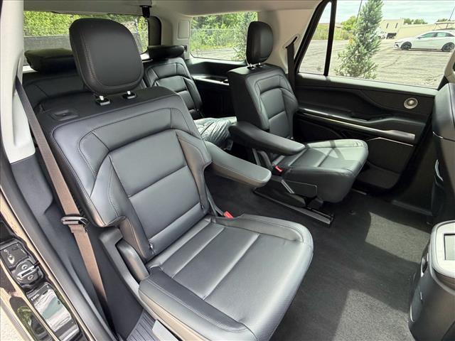 new 2026 Lincoln Navigator car, priced at $95,959