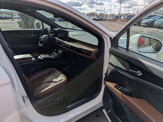 used 2022 Lincoln Nautilus car, priced at $36,900