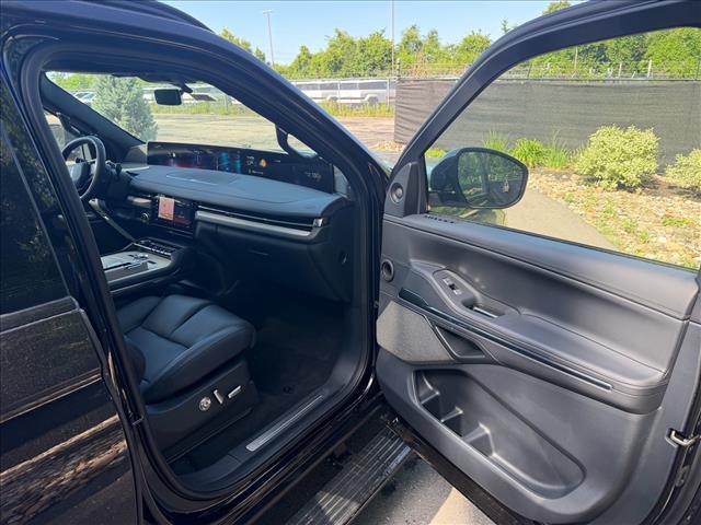 new 2026 Lincoln Navigator car, priced at $102,045