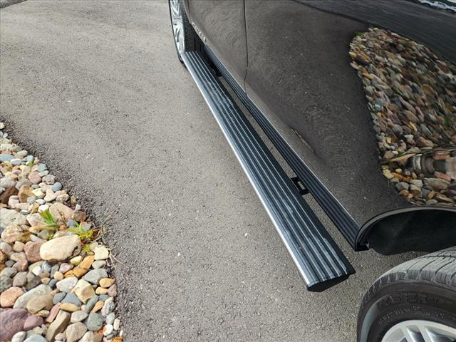 used 2024 Ford Expedition car, priced at $61,900