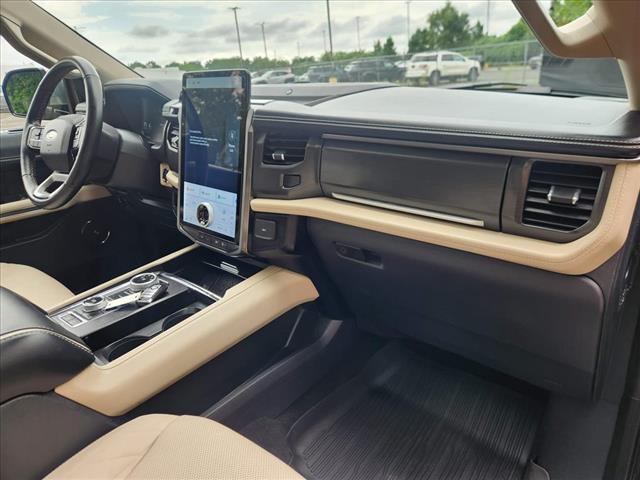 used 2024 Ford Expedition car, priced at $61,900