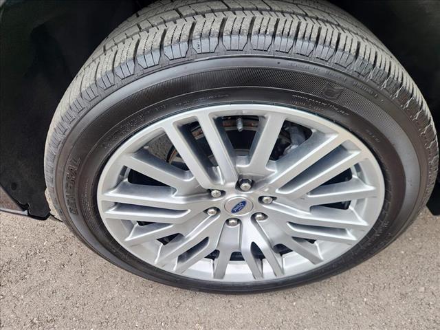 used 2024 Ford Expedition car, priced at $61,900