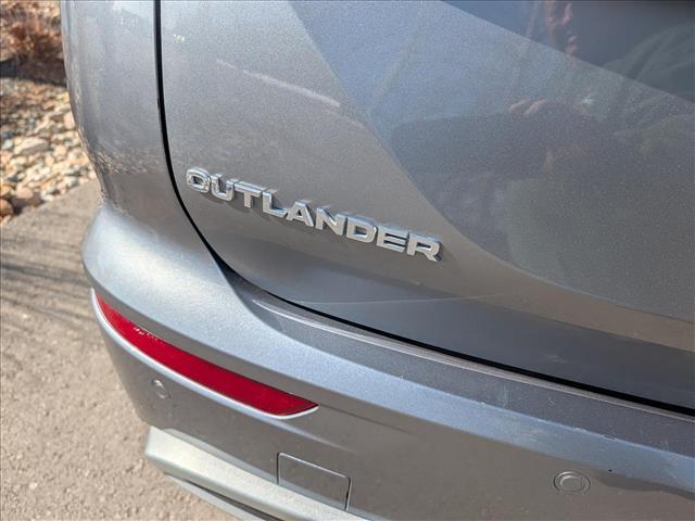 used 2024 Mitsubishi Outlander car, priced at $23,900