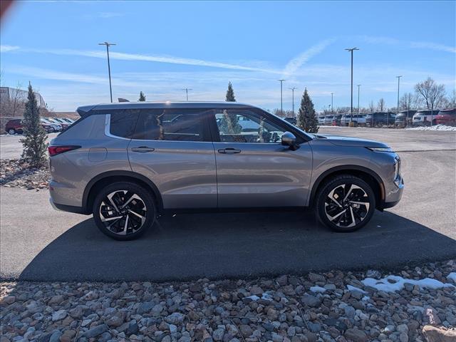 used 2024 Mitsubishi Outlander car, priced at $23,900