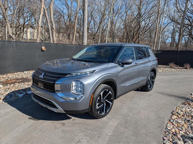 used 2024 Mitsubishi Outlander car, priced at $23,900
