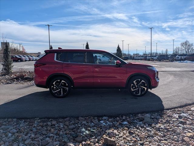 used 2024 Mitsubishi Outlander car, priced at $23,900