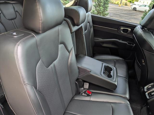 used 2021 Kia Sorento car, priced at $24,900