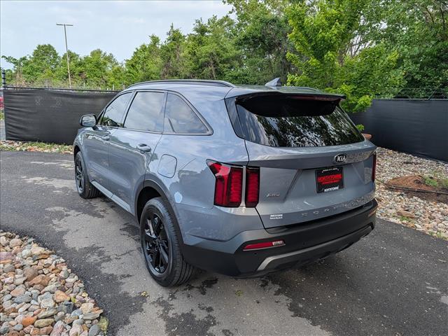 used 2021 Kia Sorento car, priced at $24,900