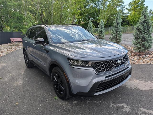 used 2021 Kia Sorento car, priced at $24,900