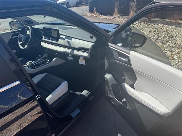 new 2025 Mitsubishi Outlander car, priced at $37,505