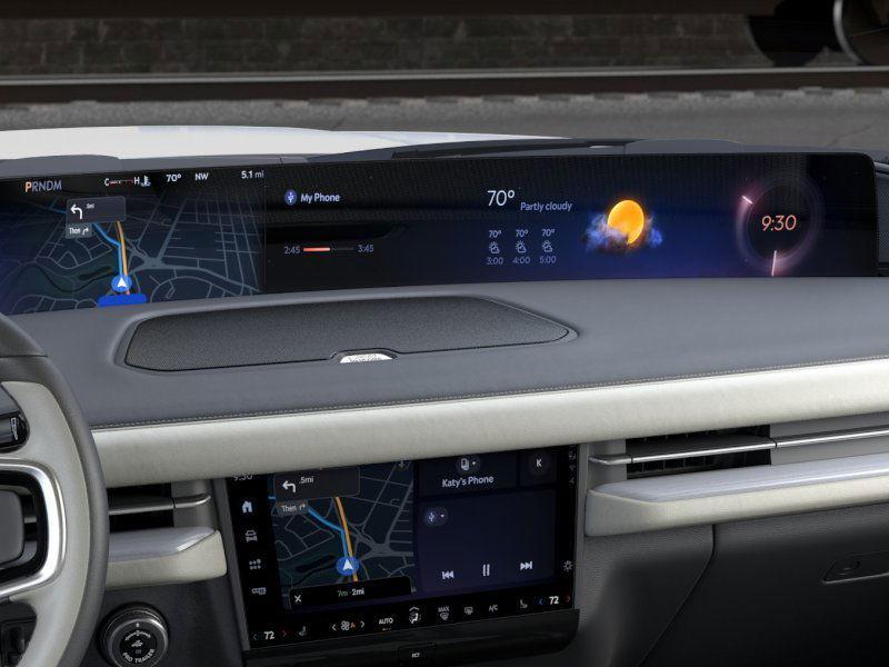 new 2026 Lincoln Navigator car, priced at $109,385