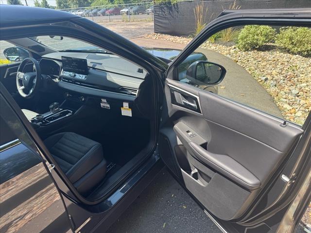 new 2025 Mitsubishi Outlander car, priced at $38,200