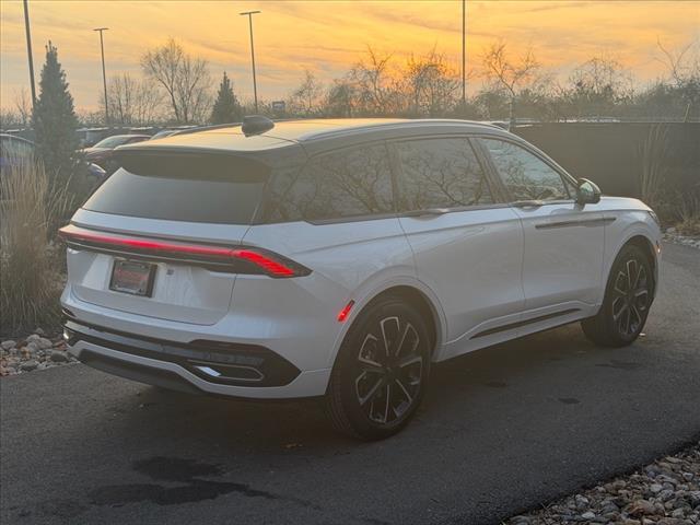 new 2026 Lincoln Nautilus car, priced at $70,928