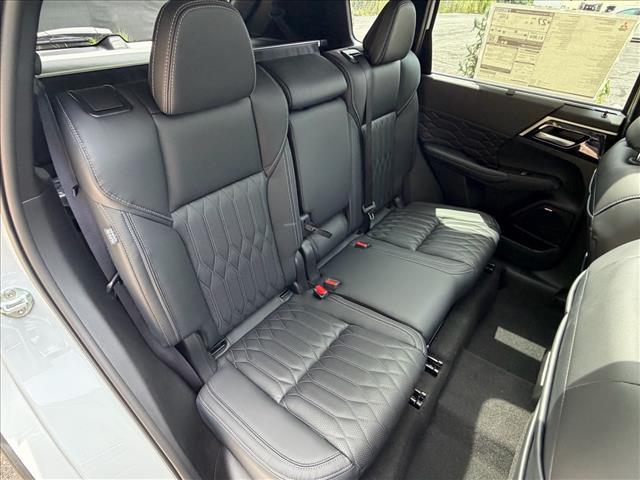 new 2026 Mitsubishi Outlander car, priced at $41,585