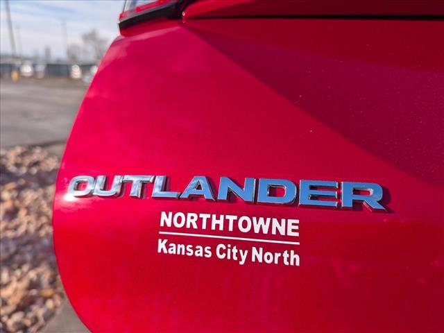 used 2024 Mitsubishi Outlander car, priced at $24,900