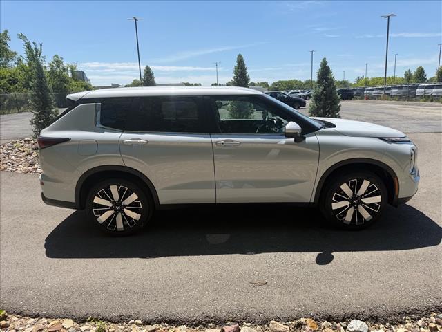 new 2026 Mitsubishi Outlander car, priced at $36,595