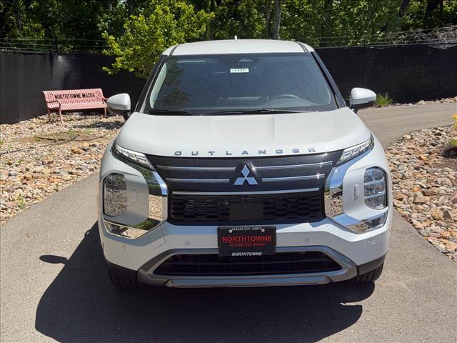 new 2026 Mitsubishi Outlander car, priced at $36,595