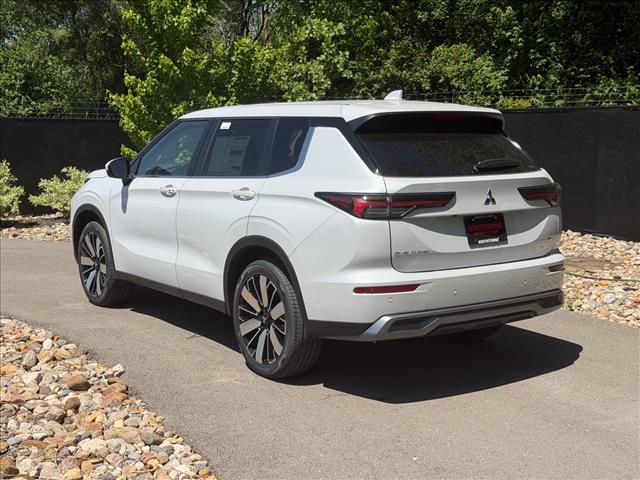 new 2026 Mitsubishi Outlander car, priced at $36,595