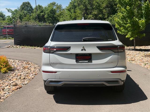 new 2026 Mitsubishi Outlander car, priced at $36,595
