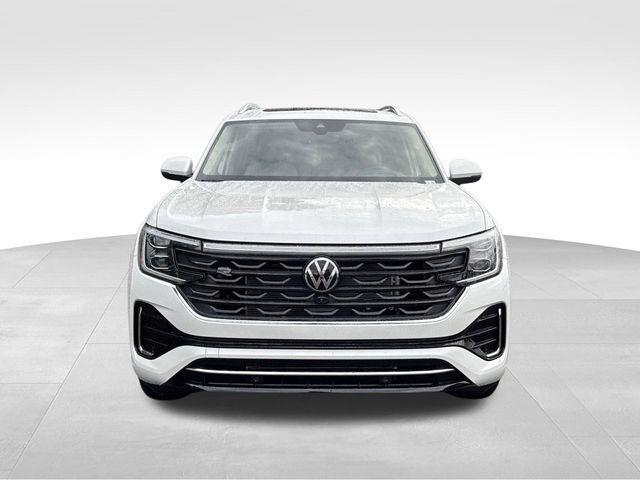 new 2026 Volkswagen Atlas car, priced at $50,137