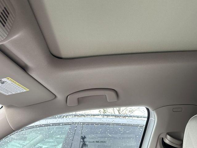 new 2026 Volkswagen Atlas car, priced at $50,137