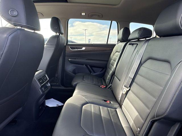 new 2026 Volkswagen Atlas car, priced at $45,110