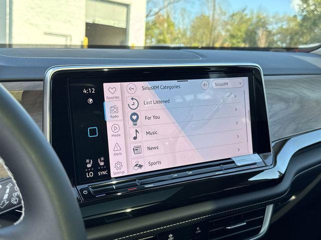 new 2026 Volkswagen Atlas car, priced at $40,981