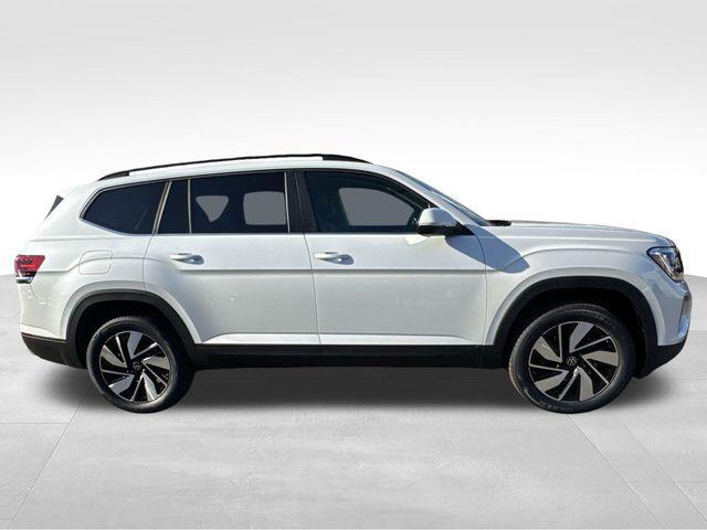 new 2026 Volkswagen Atlas car, priced at $40,981