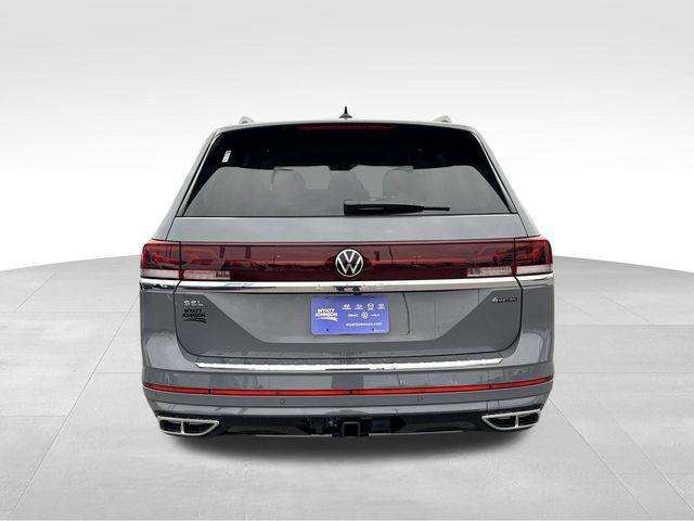 new 2026 Volkswagen Atlas car, priced at $50,241