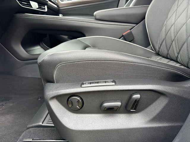 new 2026 Volkswagen Atlas car, priced at $50,241