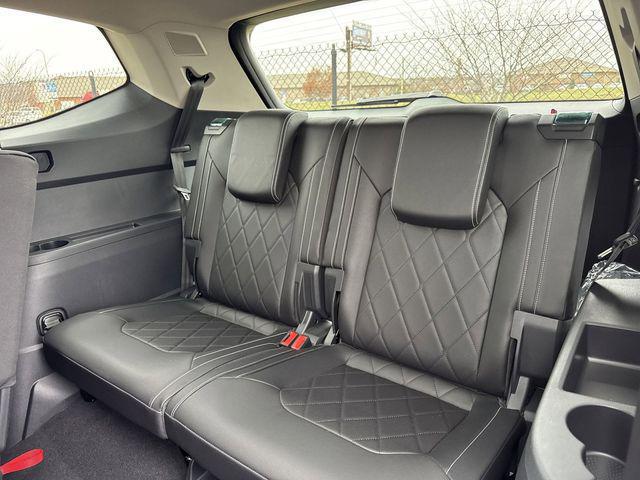 new 2026 Volkswagen Atlas car, priced at $50,241