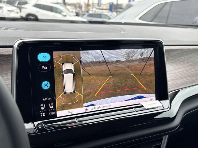 new 2026 Volkswagen Atlas car, priced at $50,241