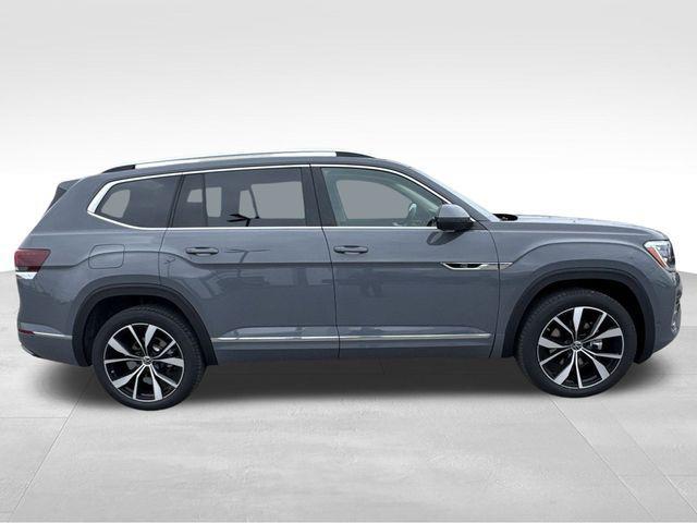 new 2026 Volkswagen Atlas car, priced at $50,241