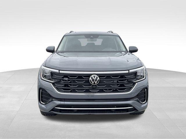 new 2026 Volkswagen Atlas car, priced at $50,241